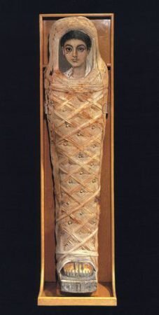 Фаюмский портрет. Фото из свободных интернет-источников