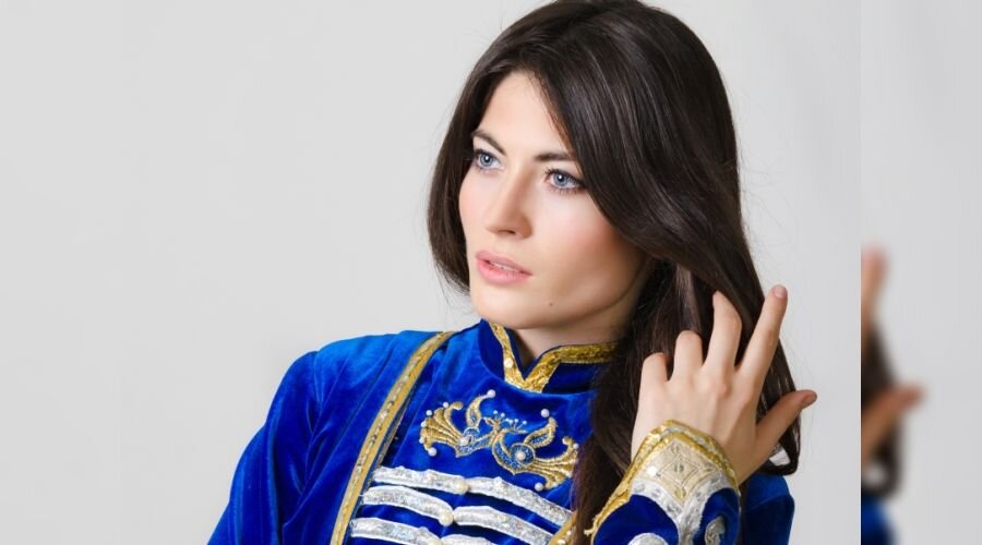 "Жемчужина Юга России - 2013" - адыгейка Медея Кадырова.