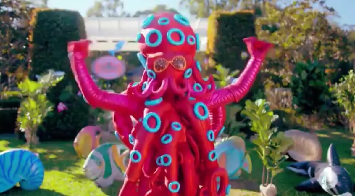 Осьминог! Довольно оригинально!