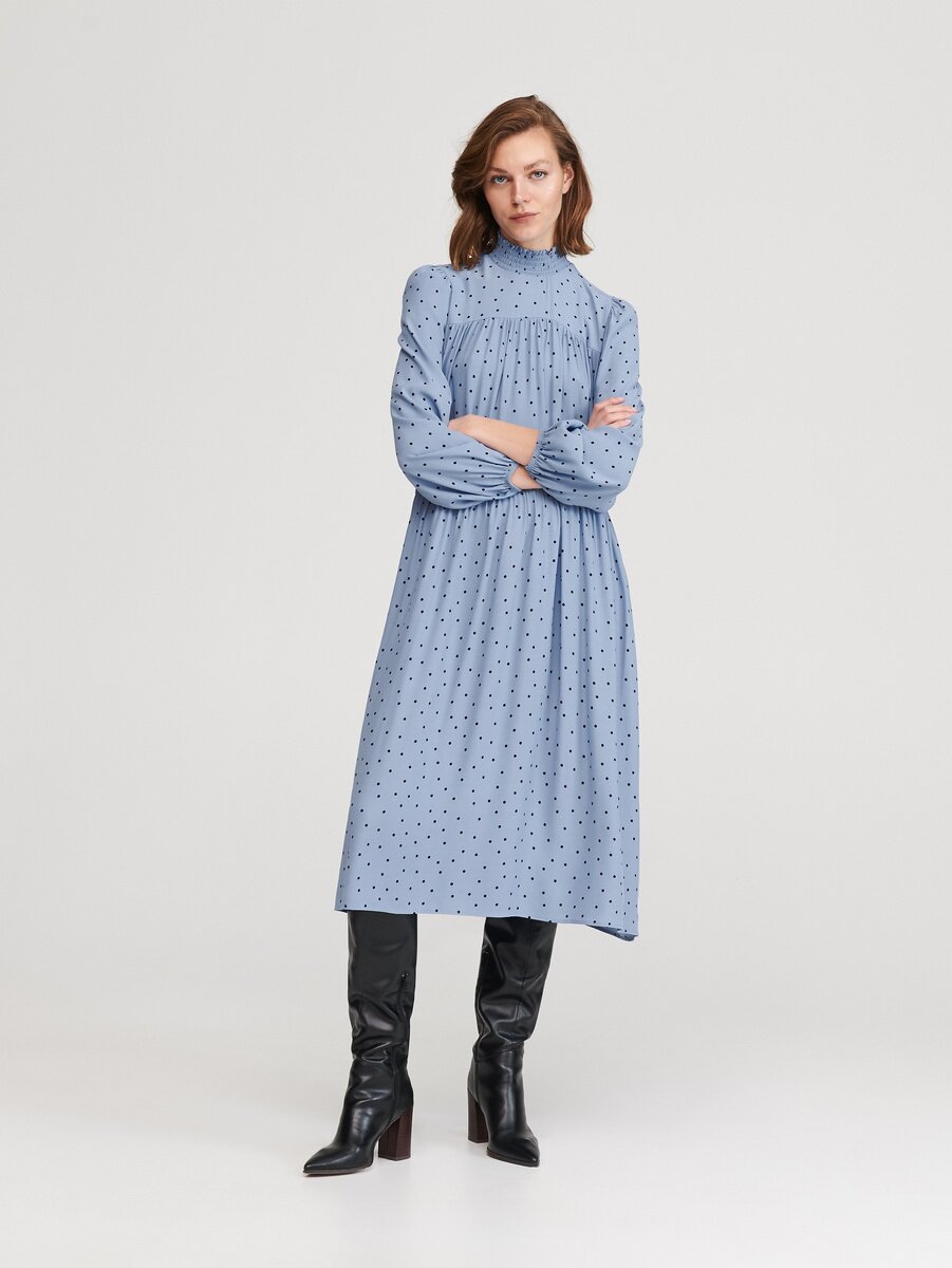 https://www.reserved.com/ru/ru/yt308-mlc/polka-dot-dress