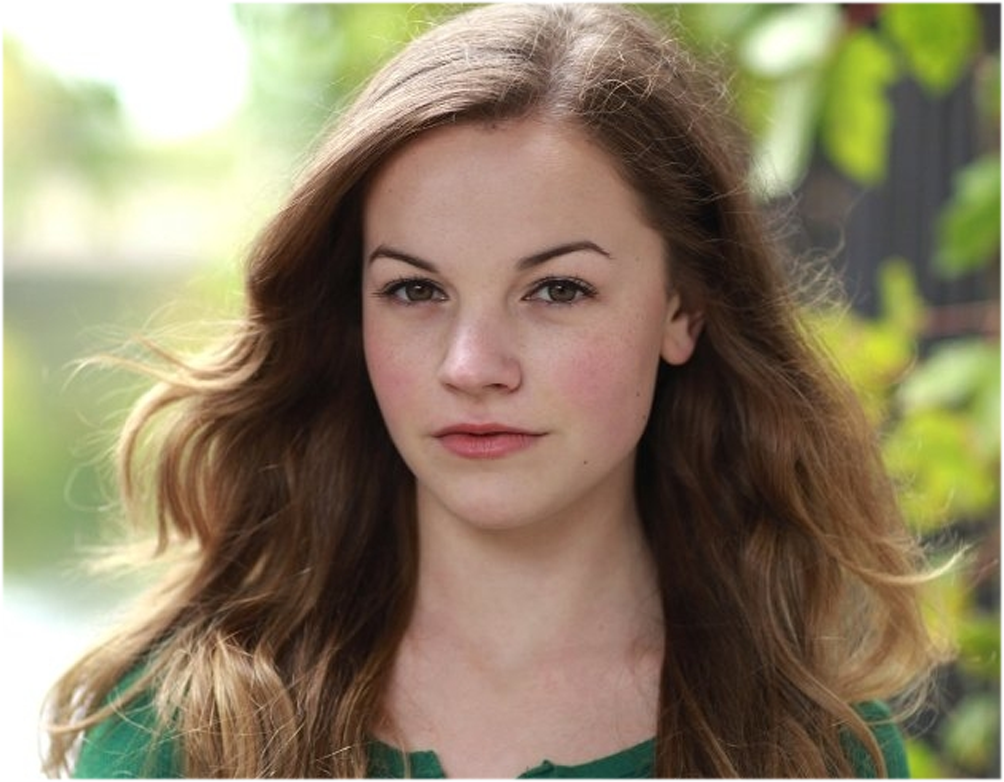 Актриса Иззи Мейкл-Смолл.  Фото из Яндекс  картинок