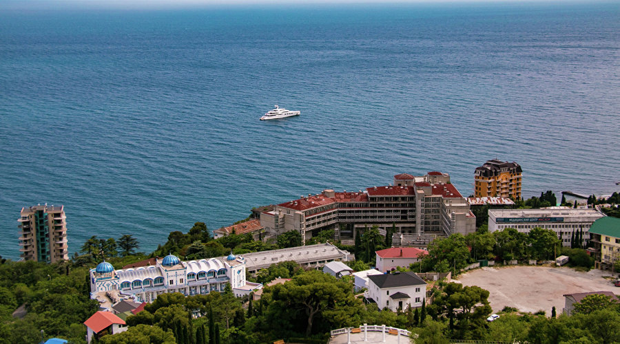 Вид на побережье Крыма / Фото: Дмитрий Погребняк