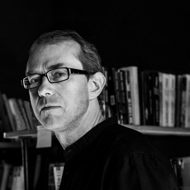 Андрей Олегович Баумейстер современный украинский мыслитель и просветитель, философ, доктор философских наук. Специалист по античной и средневековой философии, онтологии, метафизики, философии права и философской текстологии. Автор книг по философии, переводчик философских текстов с латыни, древнегреческого, немецкого и французского на украинский язык. Соредактор украинского проекта Европейского словаря философий Барбары Кассен.