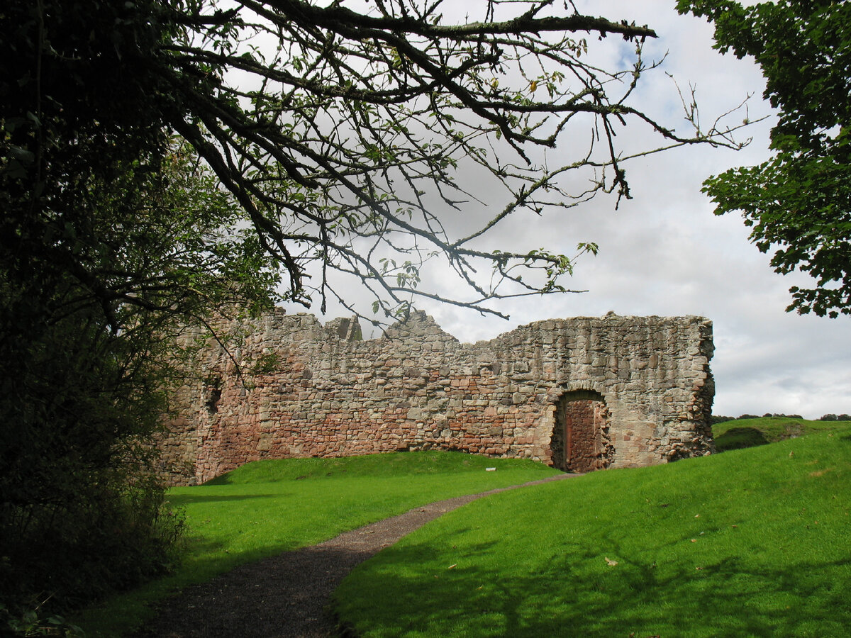 Замок Хейлс, Ист-Лотиан, Шотландия (С) Илона Якимова 2017
