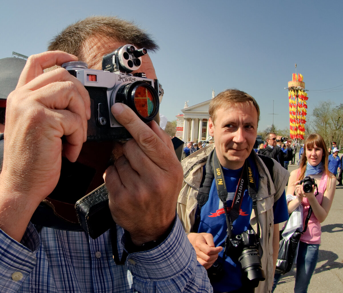 Топ фотографов. Репортажный фотограф. Репортажная съемка города. Топ российских репортажных фотографов. Удачные репортажные фото.