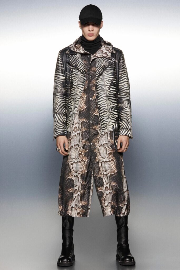 Roberto Cavalli, осень-зима 2022/2023 smirnov  📷
