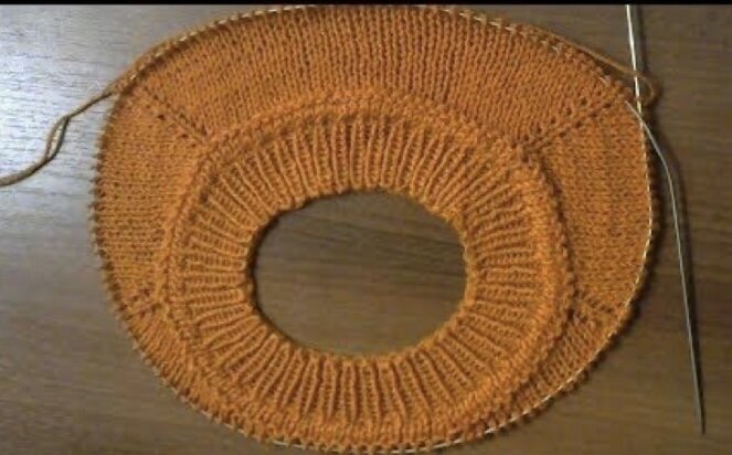 Реглан с классическим ростком.