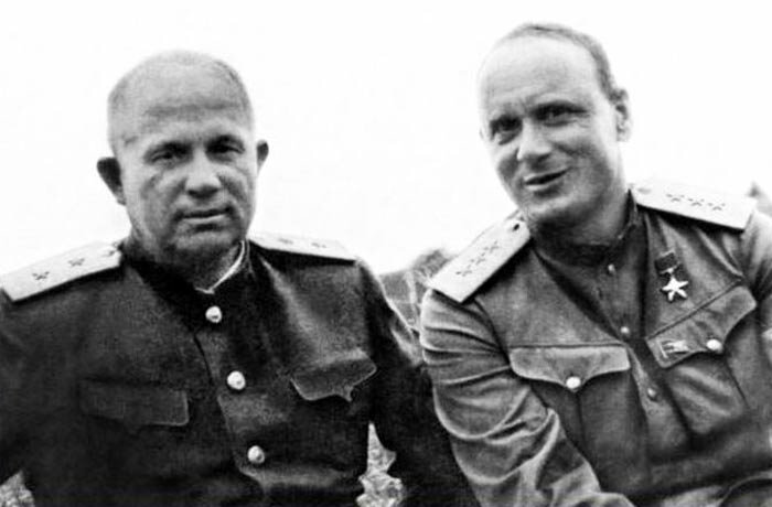 Хрущев Н.С. и Серов И.А. Яндекс картинки. 