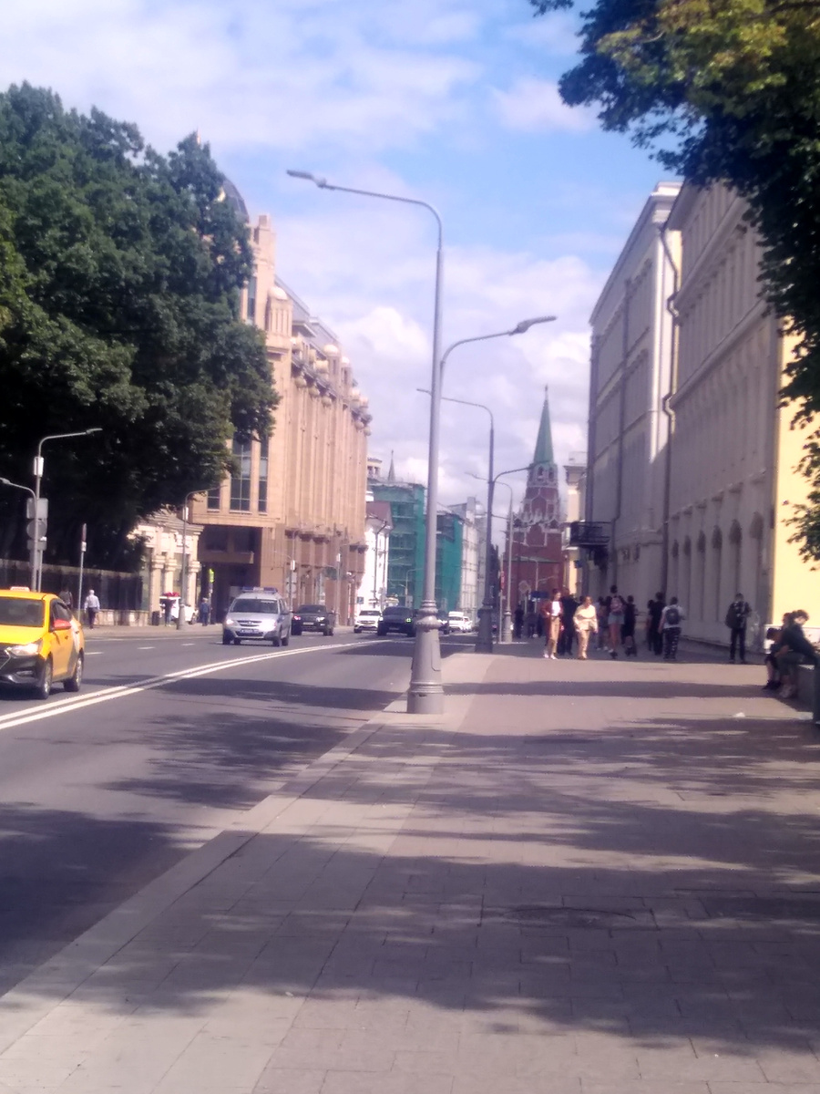 вот тут водитель всех попросил покинуть автобус