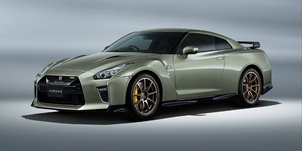 Новый Nissan GT-R T-Spec