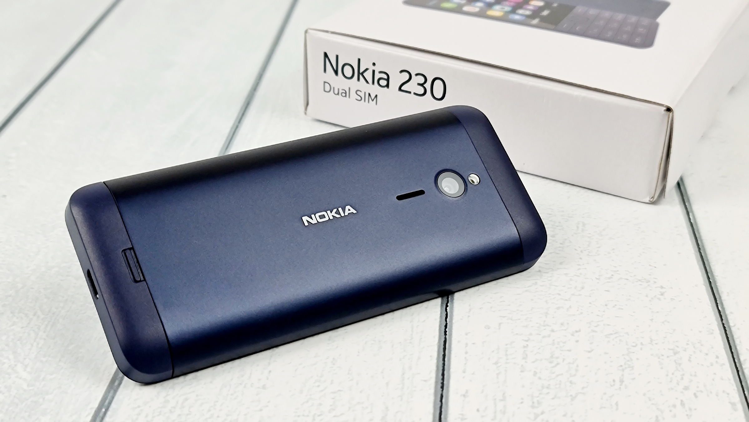 Nokia 230: шесть лет спустя