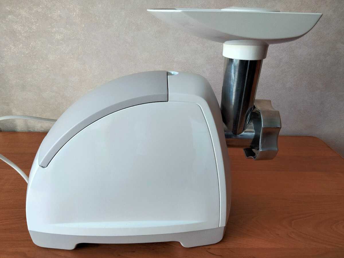 Мясорубка «Moulinex ME 620132»