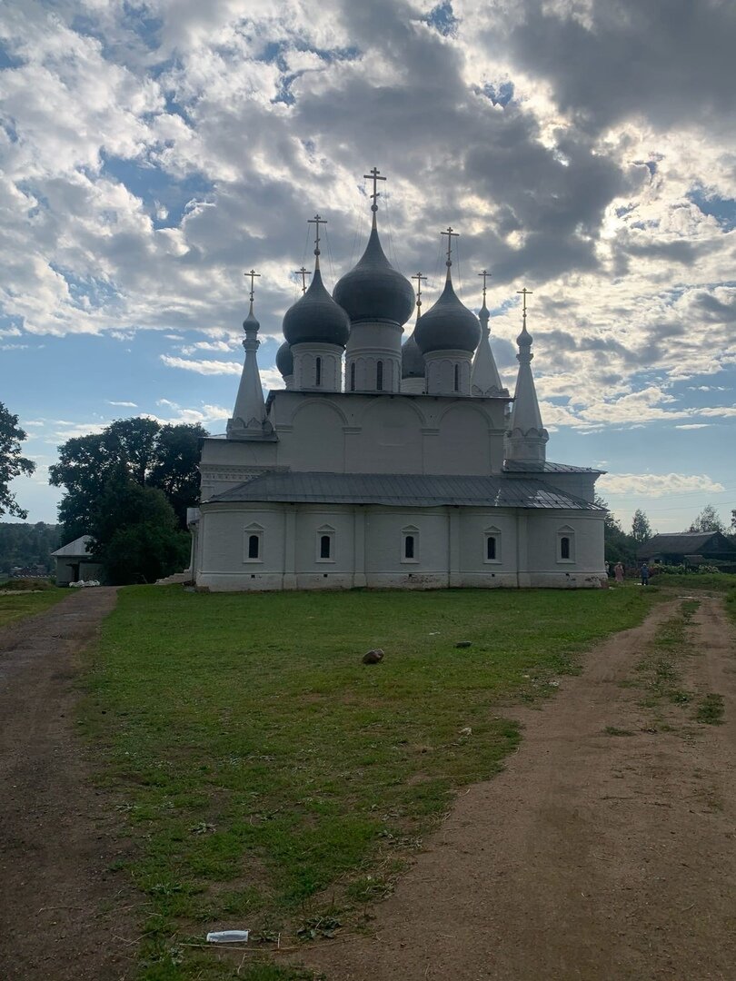 В Тутаеве собор XVII века