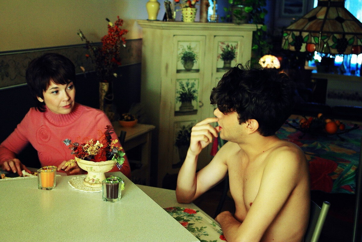 Фильм Ксавье Долана. В главных ролях: Ксавье Долан и Энн Дорваль
