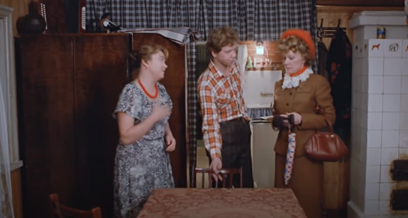    Кадр из фильма «Любовь и голуби»