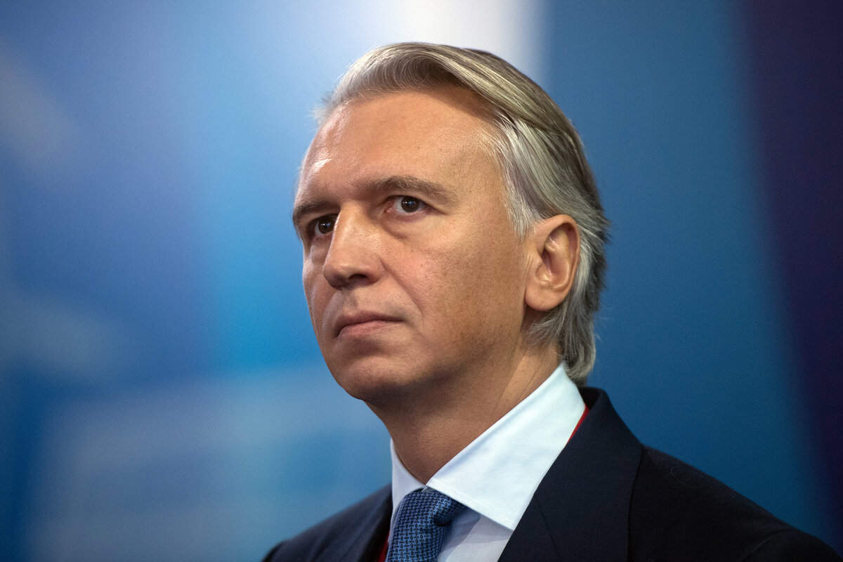 Александр Дюков