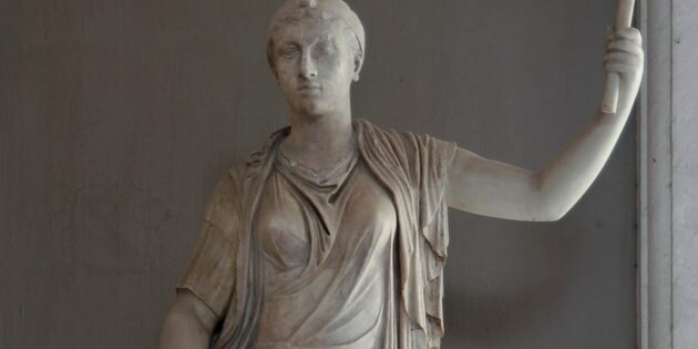 Мраморная статуя Клеопатры в музее Ватикана. Изображение: Sergey Sosnovskiy / Wikimedia Commons📷
