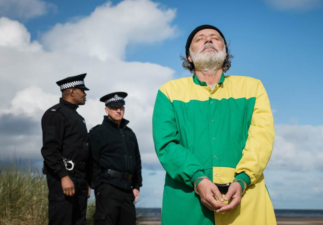 кадр из сериала