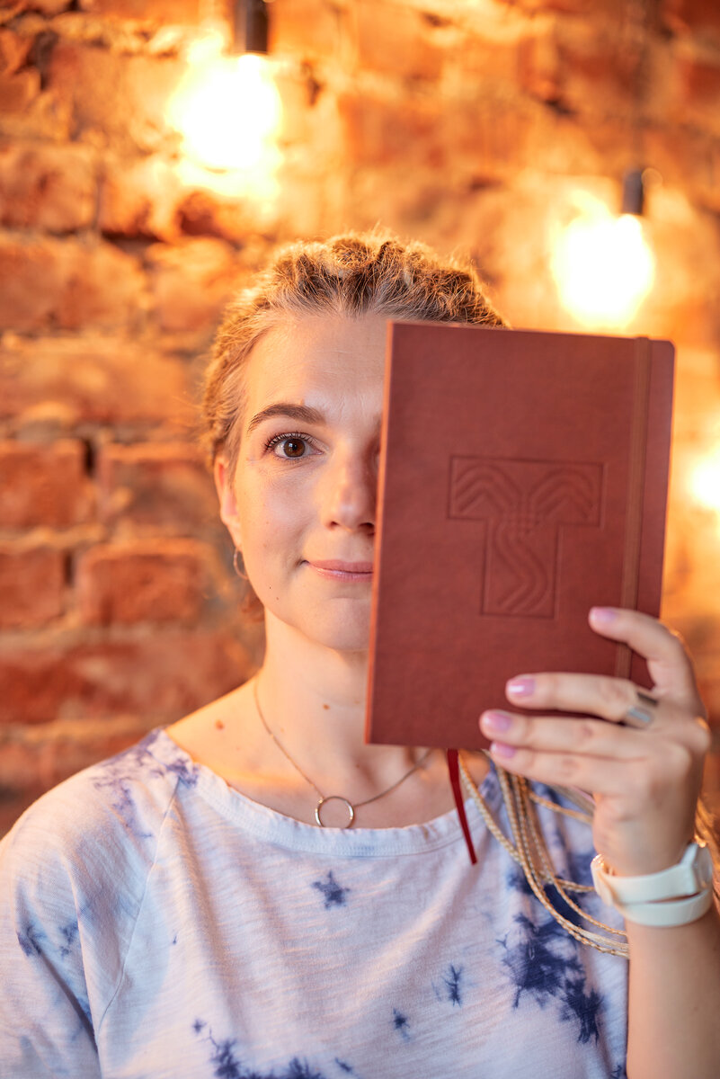 Основатель онлайн-школы русского языка Ольга Гольшух