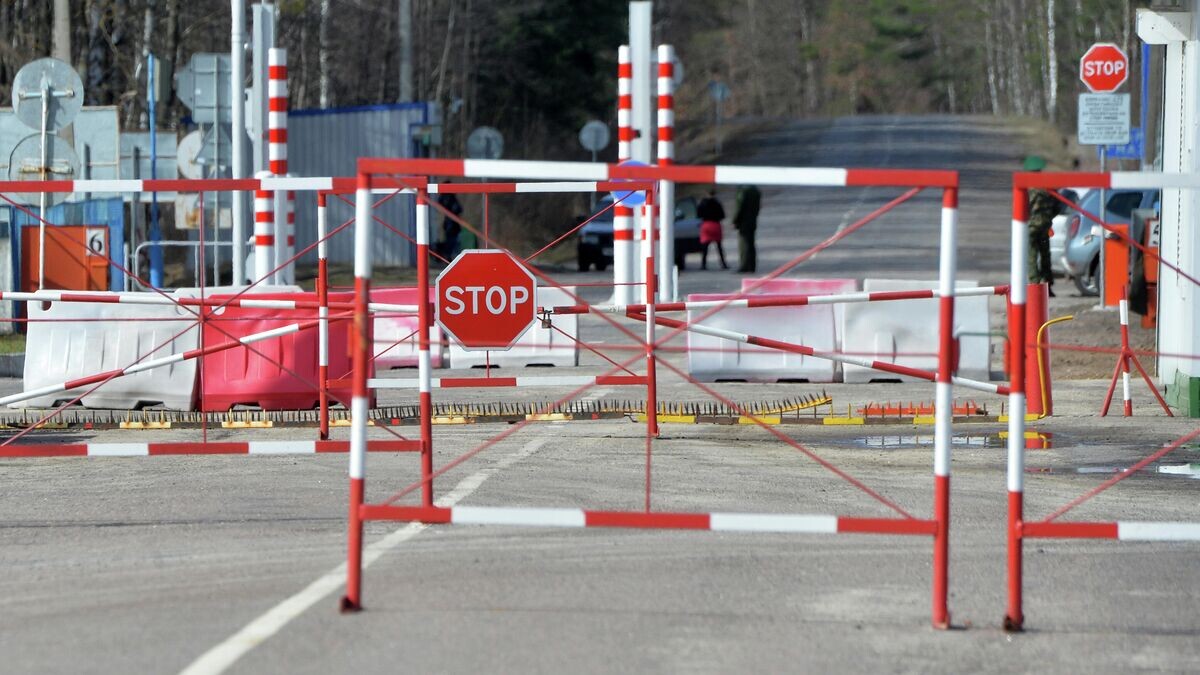    Пункт пропуска "Александровка" на белорусско-украинской границе© Sputnik