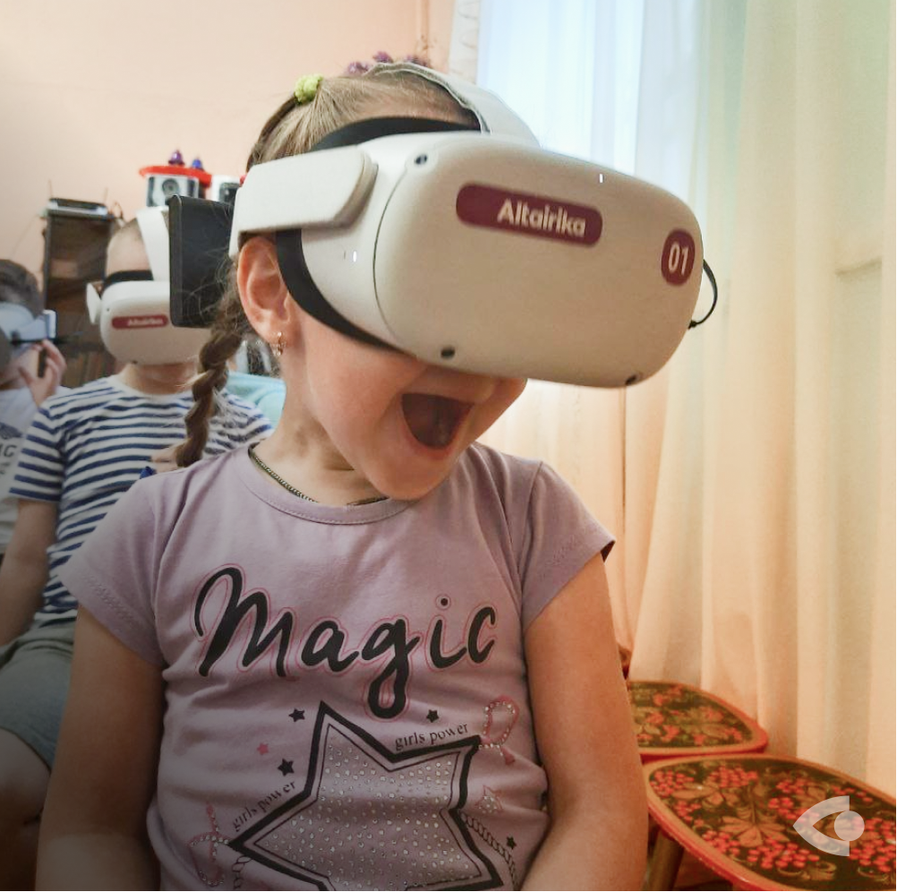 Просмотр образовательного VR-фильма