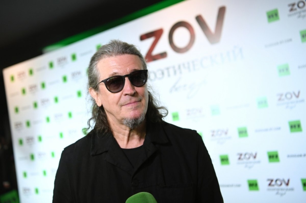    Галанин и группа «СерьГа» представили клип с реальными съемками из зоны СВО