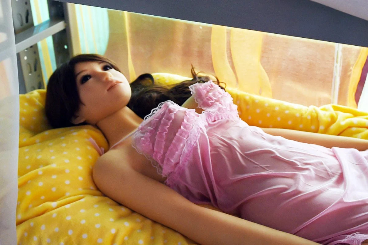 надувная кукла. резиновая женщина. резиновая кукла видео. резиновая кукла видео. резиновая кукла видео.