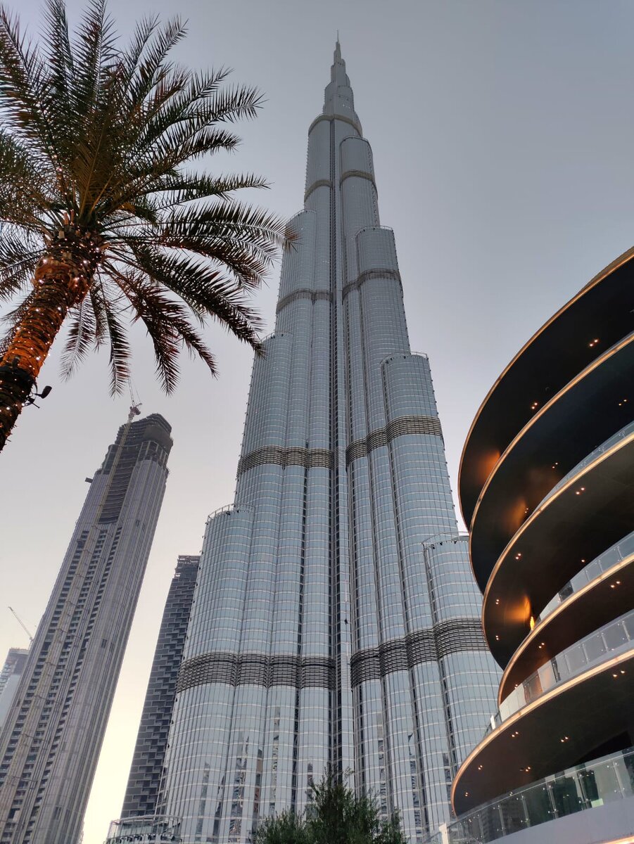 Дубай. Бурж-халиф 