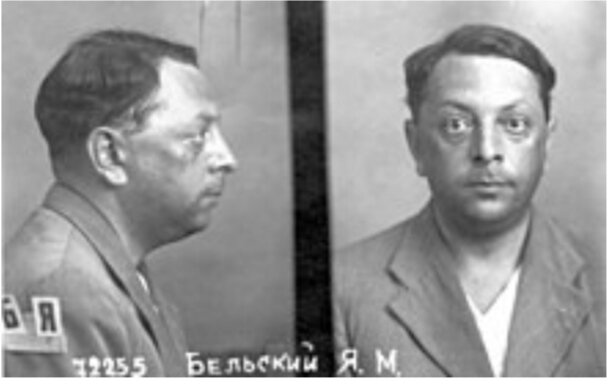 Фотография из следственного дела 1937 года. Центральный архив ФСБ РФ. Должно быть, это последняя его фотография.