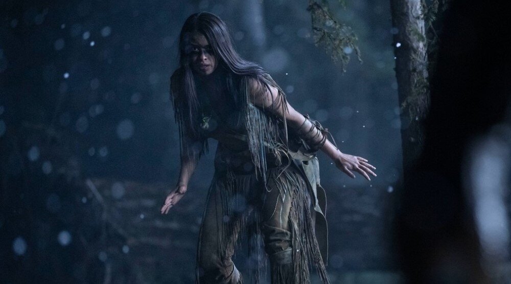 На некоторых кадрах дама смотрится хорошо