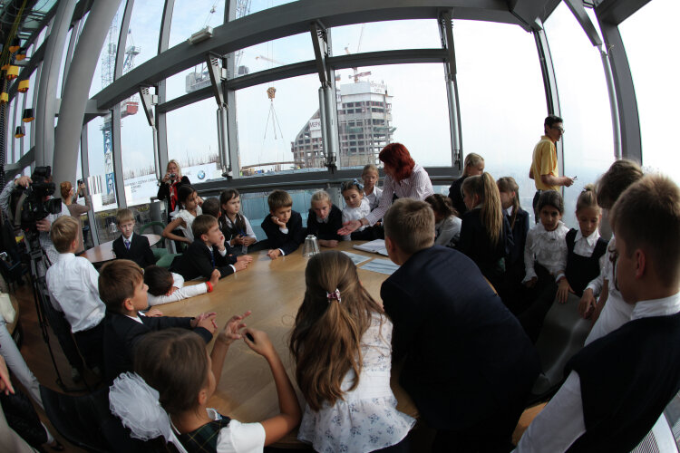    «Подход к образованию в частных школах может кардинально отличаться — от авторитарного стиля до демократической вседозволенности»