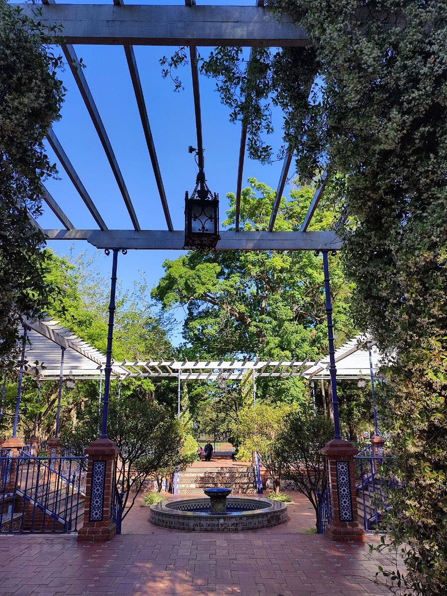 Андалузский дворик