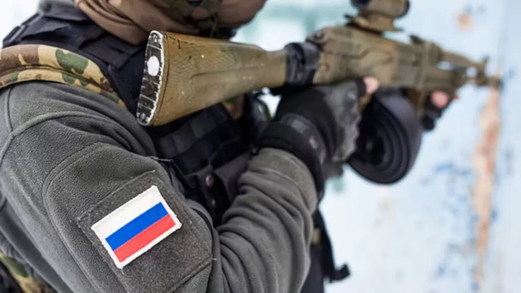 Американцы за Россию: Если «Кричащие орлы» появятся на украинской территории, российские вооруженные силы «порвут их в клочья», заявил бывший сотрудник Белого дома при администрации Рональда Рейгана Пол Крейг Робертс