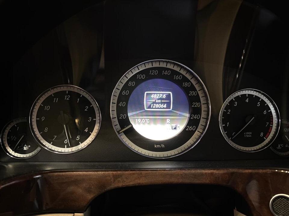 Рано или поздно цепь начинается растягиваться, причем на современных автомобилях это может произойти очень рано, даже на пробеге до 100т км, так что надо четко понимать к чему это может привести, чтобы не было желания отложить ремонт на потом.

