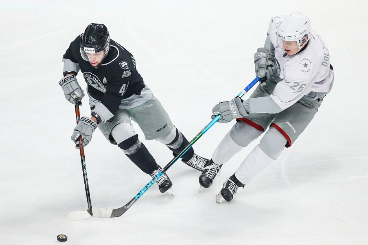хоккей восток запад сегодня. салават юлаев хоккейный клуб. турнир тэк по хоккею 2020. запад восток хоккей. хоккей восток и запад картинки 2024г.
