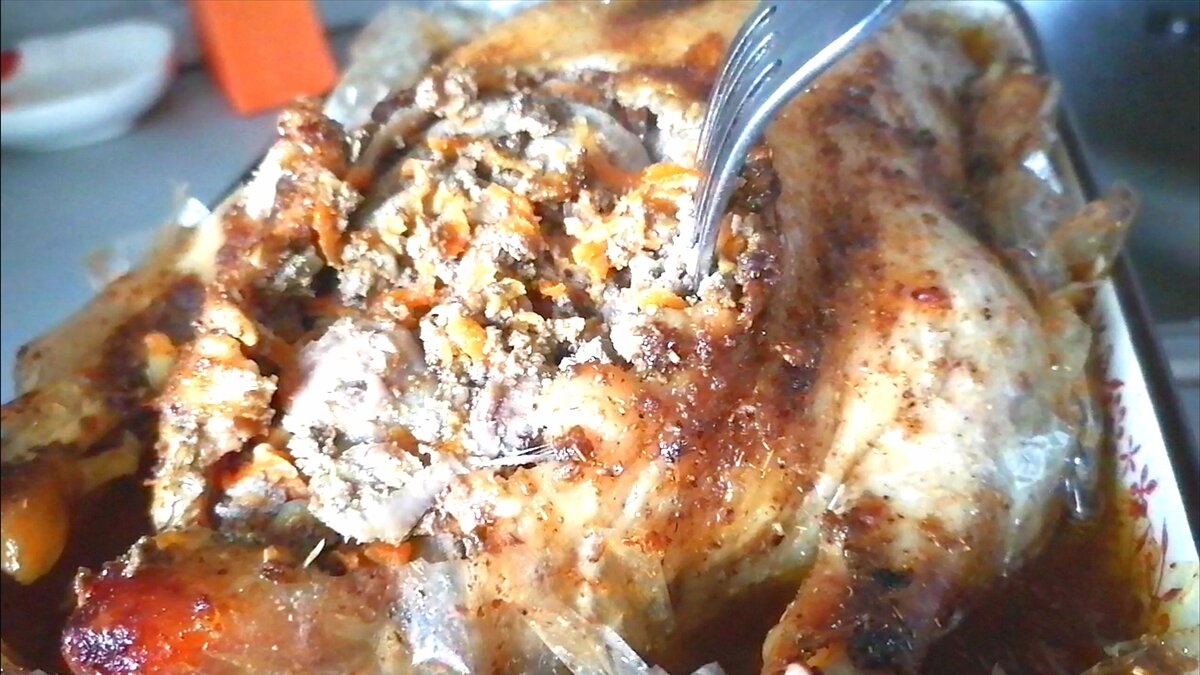 Рецепт - утка, фаршированная яблоками и потрохами