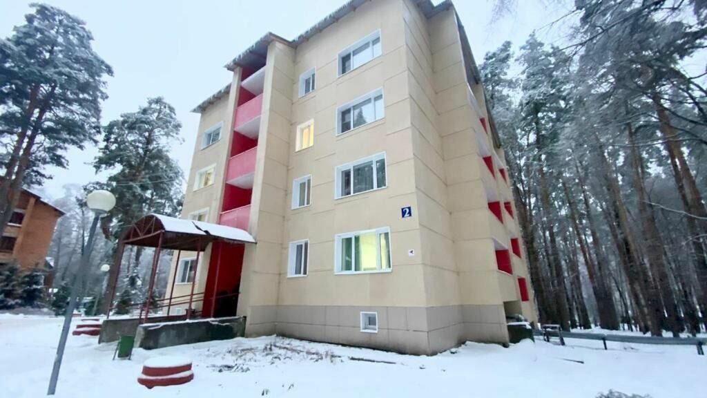     Иногородних водителей ГП НО «Нижегородпассажиравтотранс» бесплатно поселят в пансионате «Зеленый город». Об этом сообщили в пресс-службе областного правительства.