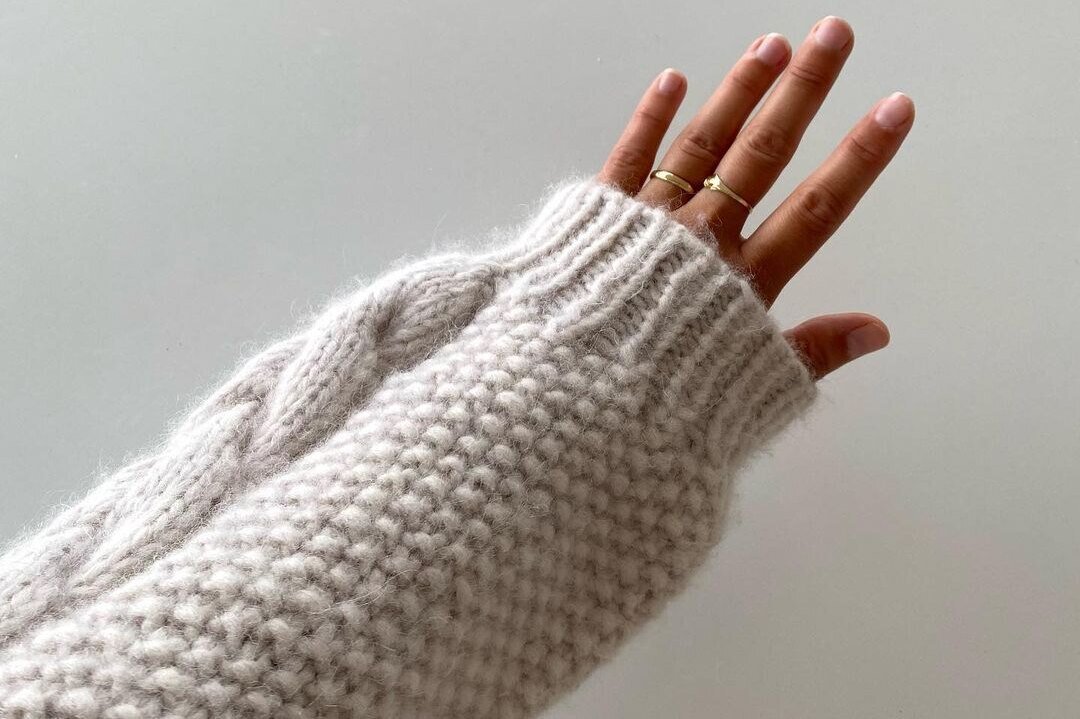     4 совета, чтобы правильно ухаживать за вязаными шапками, шарфами и перчатками