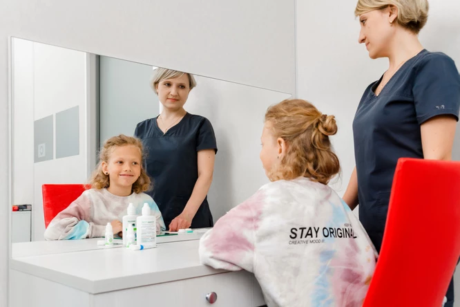 Ночные линзы часто рекомендуют детям