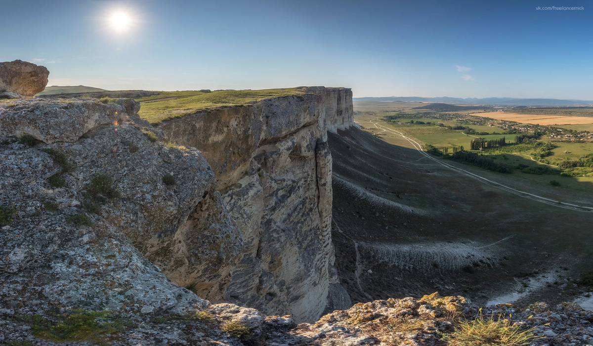 Скала Ак-Кая. Фото: Н. Кононов