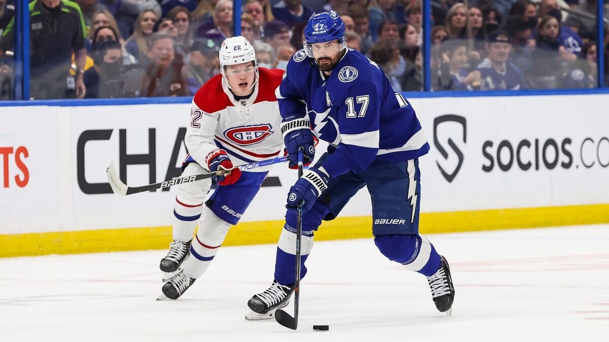    Эпизод матча "Тампа-Бэй Лайтнинг" - "Монреаль Канадиенс"© Фото : nhl.com/lightning