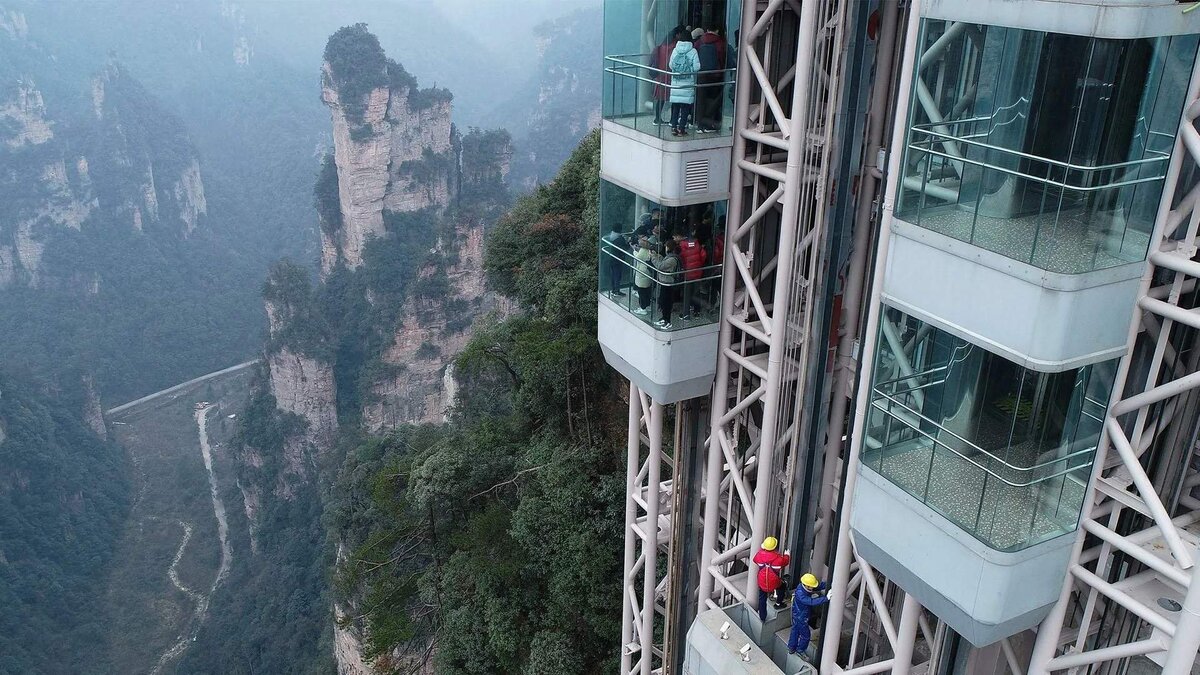 2-х этажные кабинки лифта