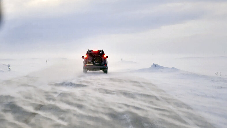    Опасный зимник