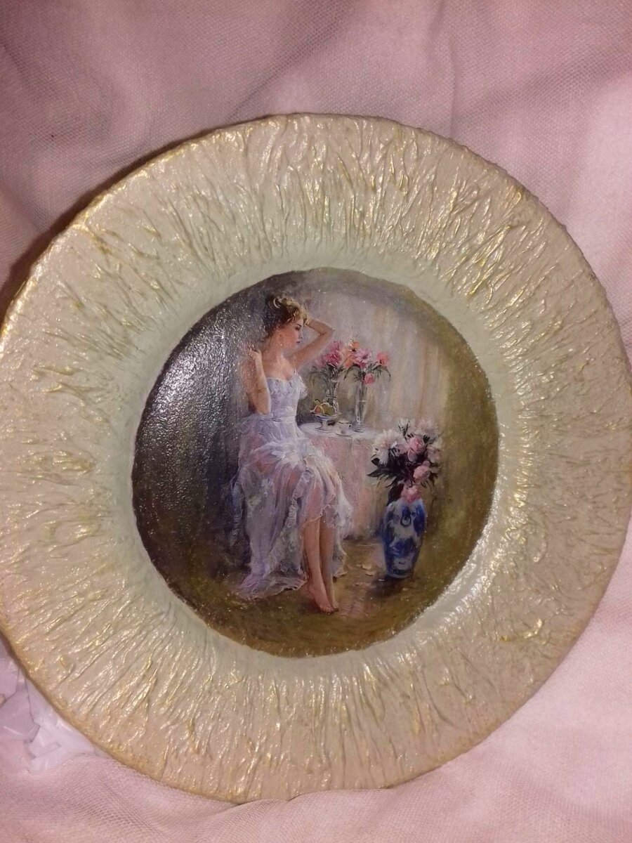 Декупаж тарелки. Подарила подруге