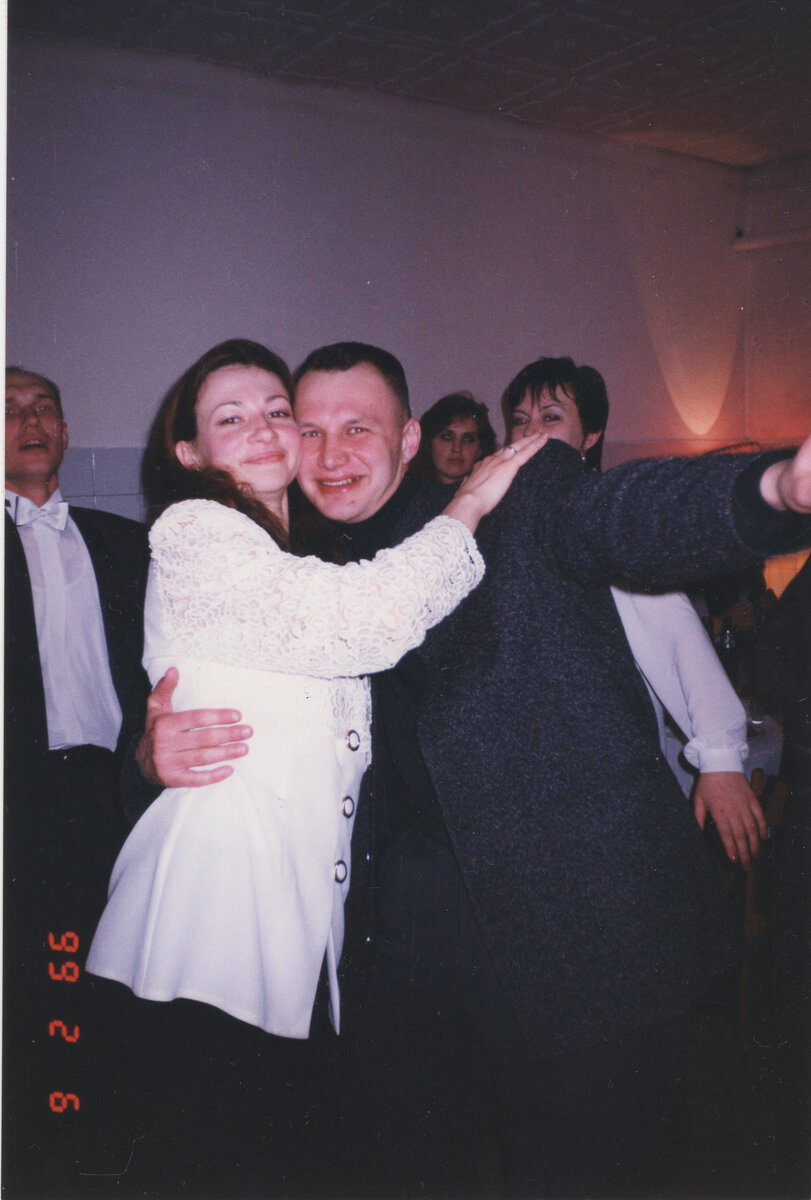 п.Сеща, кафе Реал. февраль 1999 года.