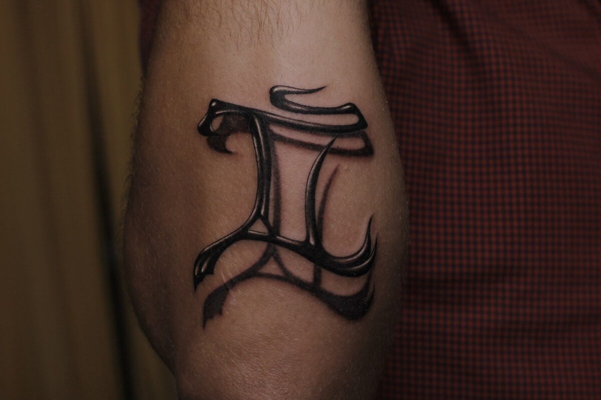 Значение тату со знаками Зодиака - что может означать татуировка знак Зодиака и какую выбрать?