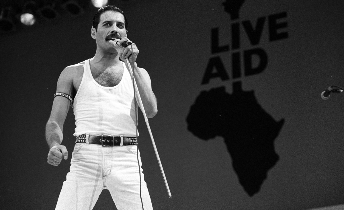 Фото https://esquire.ru/movies-and-shows/29192-rami-malek-freddie-mercury/