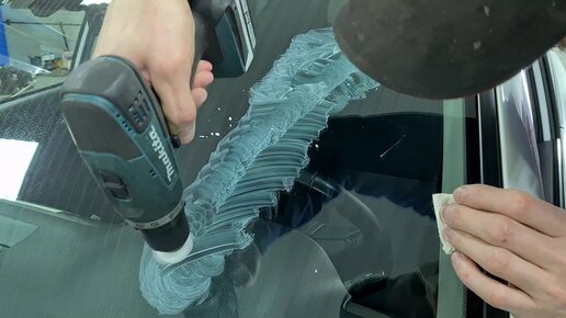Как правильно полировать лобовое стекло автомобиля?