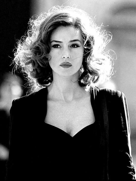 «Женщина, твердо уверенная в своей красоте, сумеет в конце концов убедить в ней всех остальных». — Софи Лорен