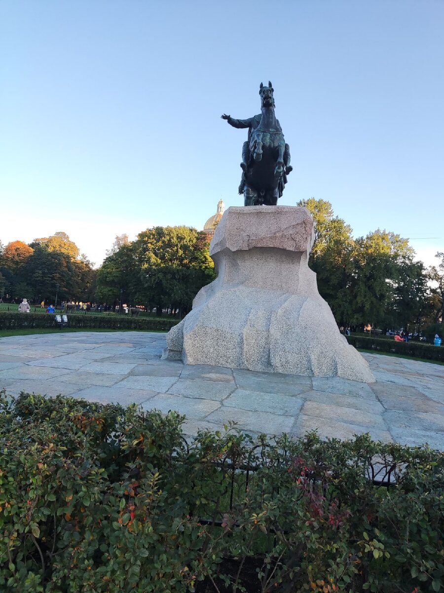 памятник петру i в санкт петербурге